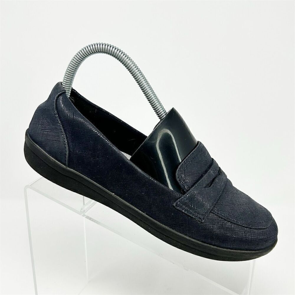 Clarks Cloudsteppers Women's Blue Slip-On Loafers Size 7 Casual Comfort Shoes